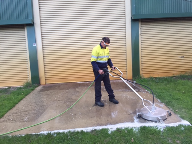 Pressure Cleaning